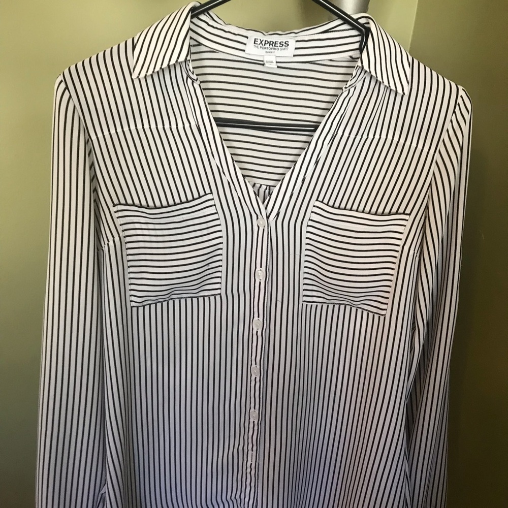Express black and white stripped blouse
